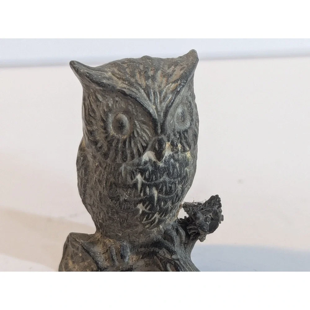Vintage ‎ 1 1/2 in Solid Pewter Owl Figure